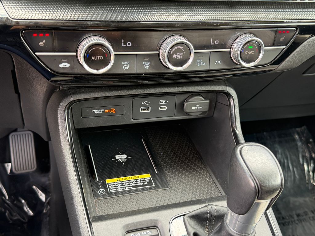 2025 Honda CR-V LX - Photo 29