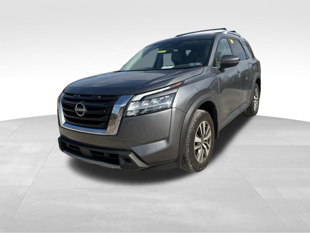 2023 Nissan Pathfinder SL 4