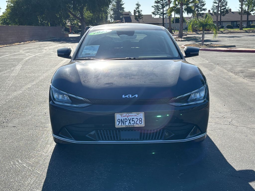 Thumbnail: 2023 Kia EV6 - 2