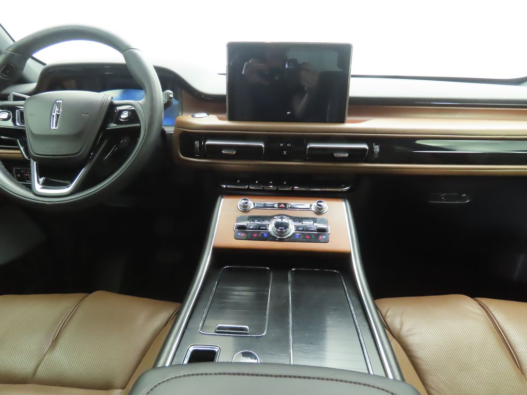 2020 Lincoln Aviator Reserve 13