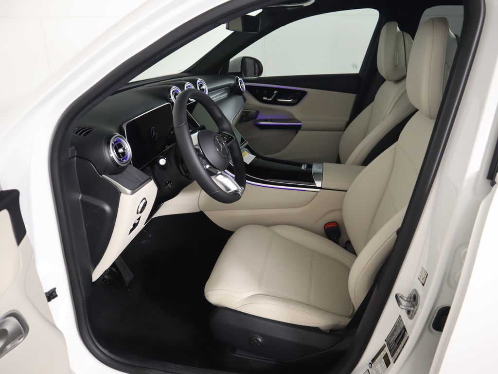 Thumbnail: 2026 Mercedes-Benz GLC - 21