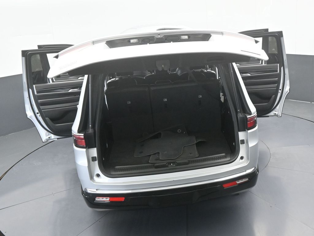 Used 2022 Silver Zynith Jeep Series I image 76