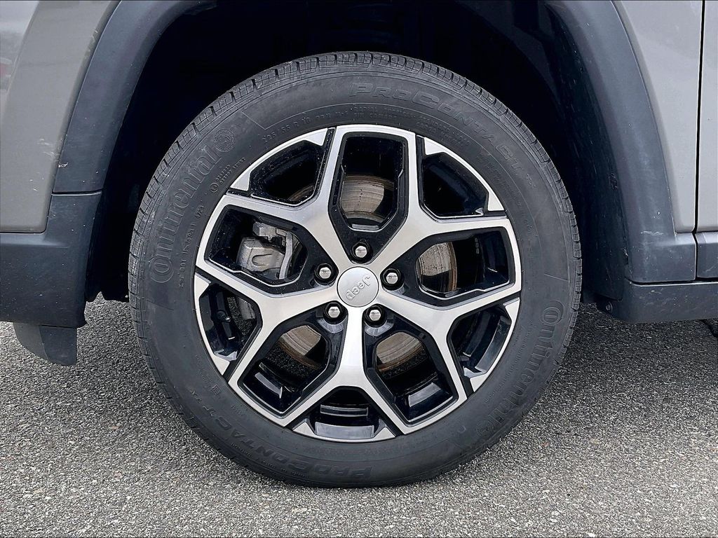 2024 Jeep Compass — photo 7
