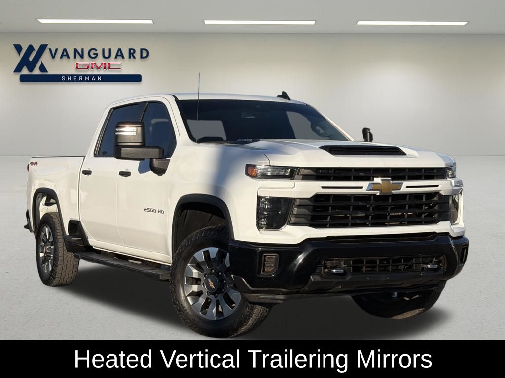2024 Chevrolet Silverado 2500HD Custom Crew Cab 4WD