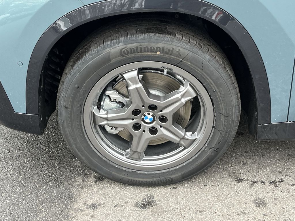 2025 BMW X1 xDrive28i 10