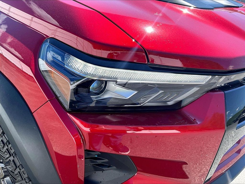 2026 Chevrolet Colorado — photo 32