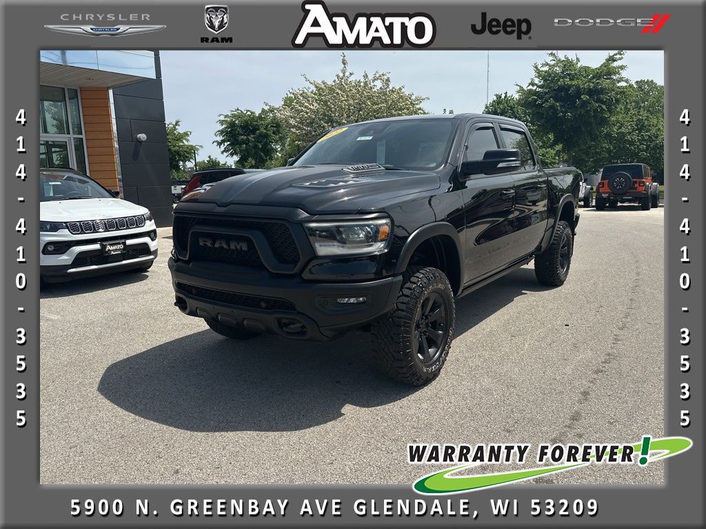 Diamond Black Crystal Pearlcoat 2022 RAM 1500 Rebel Crew Cab 4WD Pickup Truck Four-Wheel Drive 8-Speed Automatic