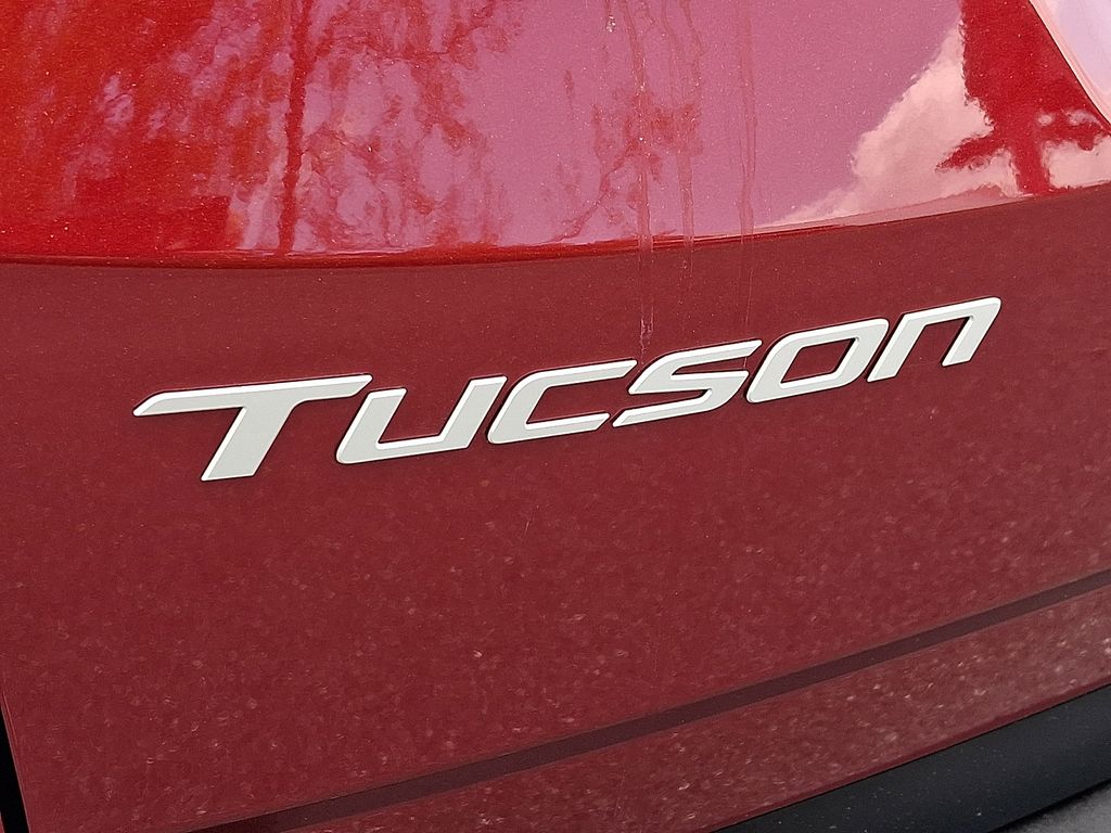 2025 Hyundai Tucson SEL Red at Grove City Ford