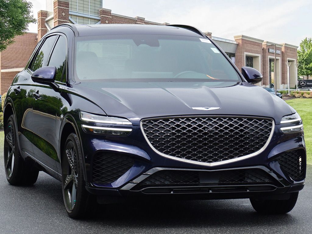 Thumbnail: 2024 Genesis GV70 - 3
