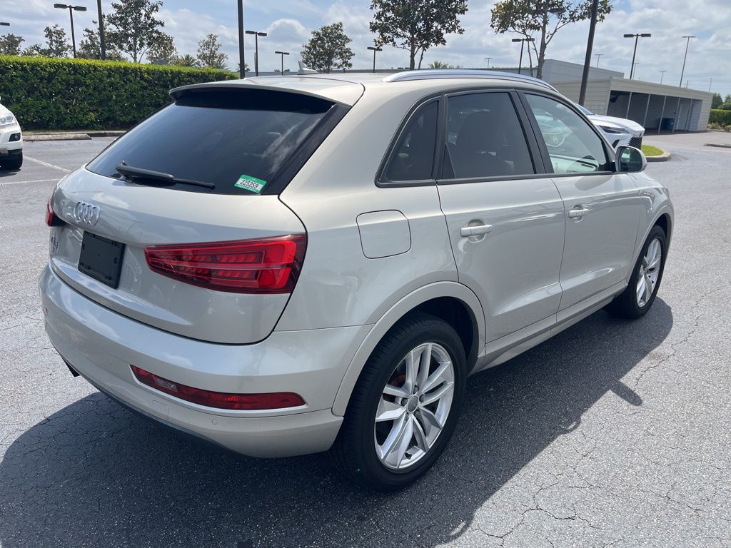 Thumbnail: 2017 Audi Q3 - 7