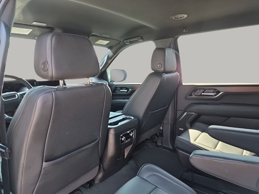 Used Car 2025 Gmc Yukon Xl  Denali For Sale Under $70,000 In Austin, Texas