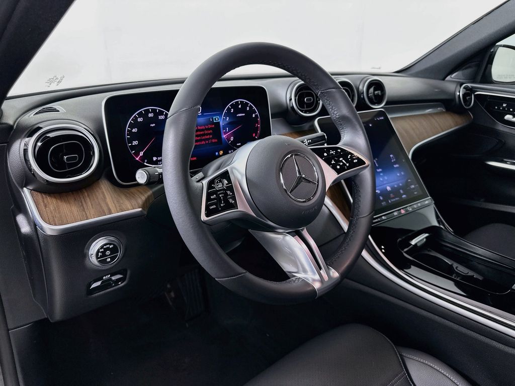 Thumbnail: 2024 Mercedes-Benz C-Class - 9