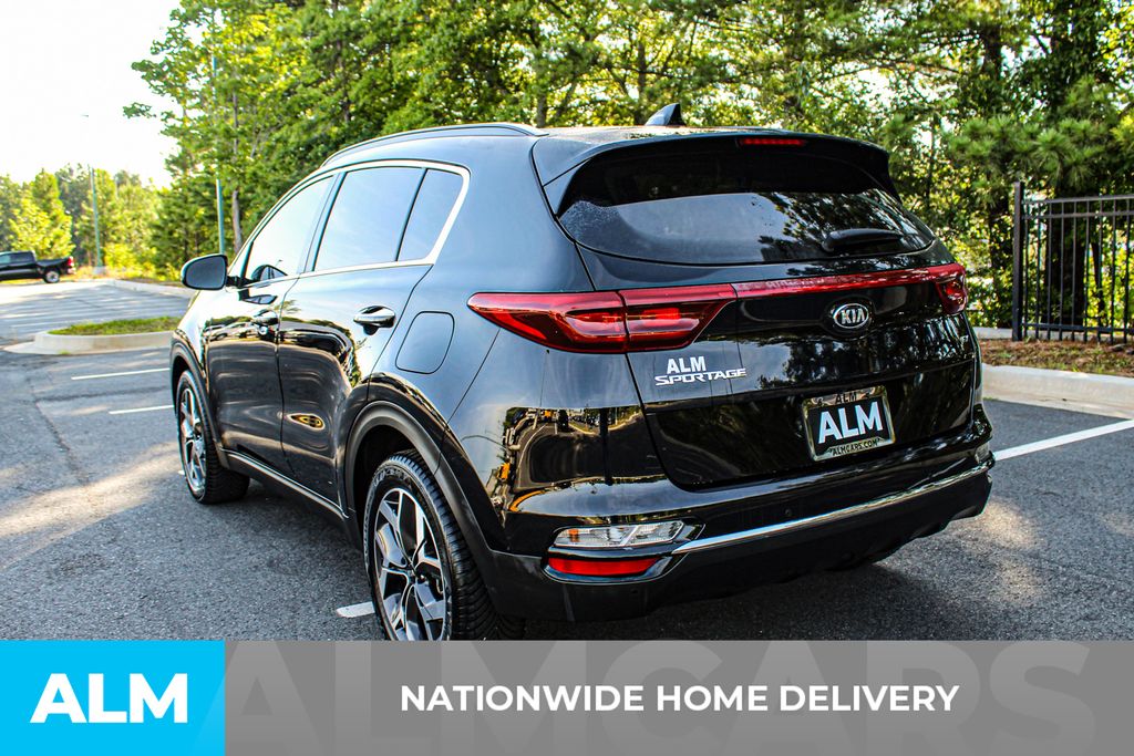 Used 2020 Red Kia EX image 5