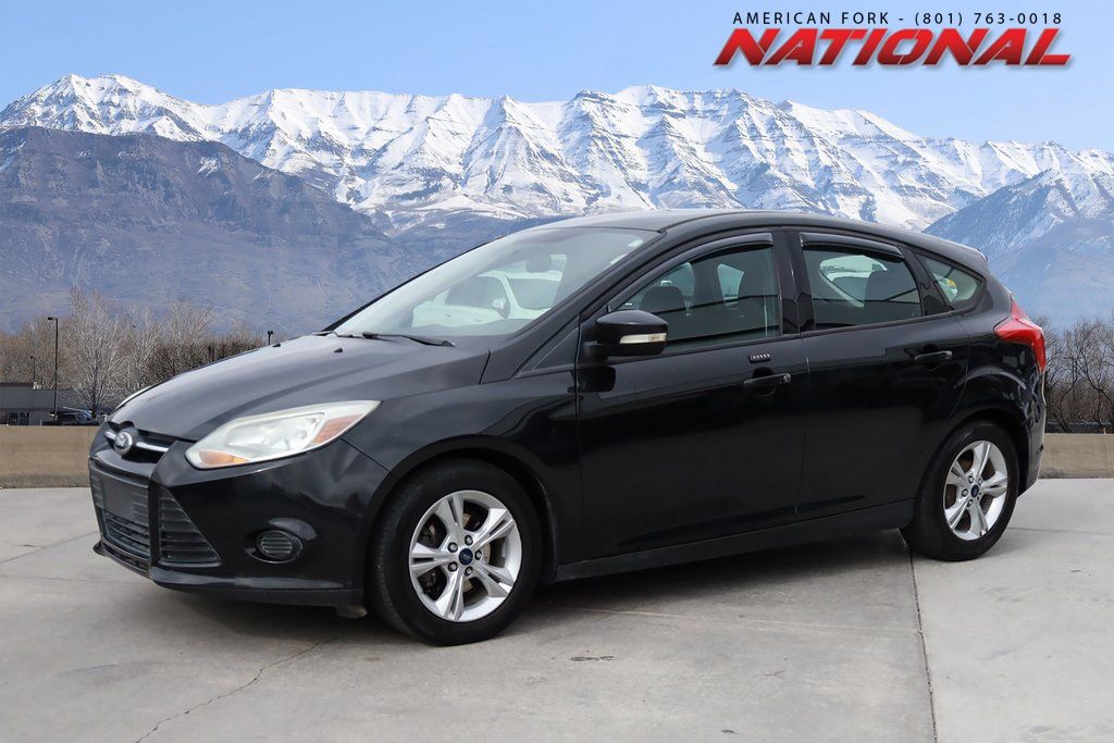 2014 Ford Focus SE Hatchback