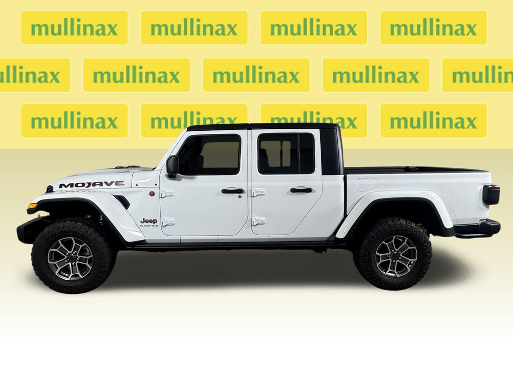 Certified Used 2025 White Jeep Mojave image 12
