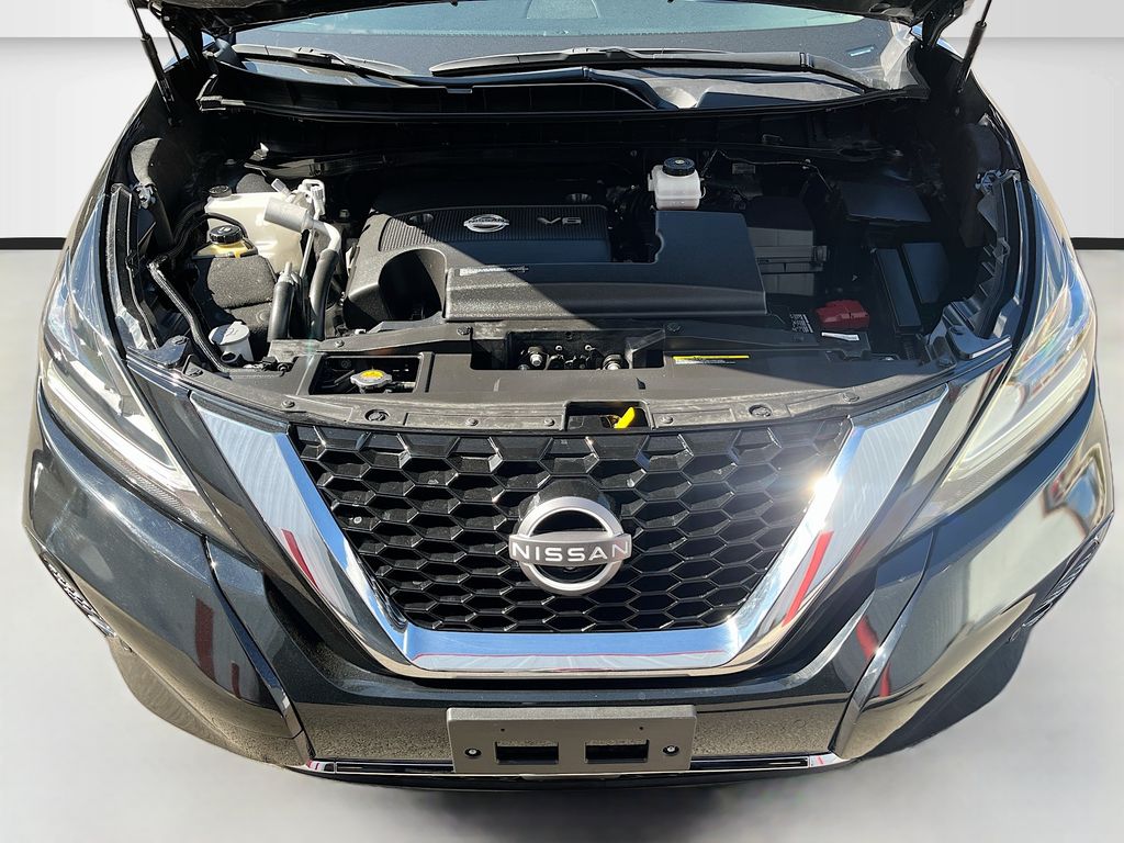 Used 2024 Black Nissan SL image 33