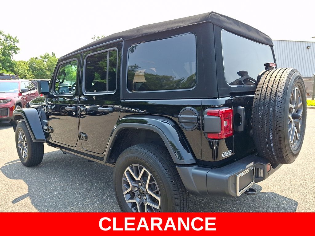 Used 2024 Jeep Wrangler SUV