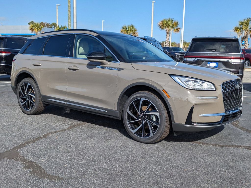 2025 Lincoln Corsair Reserve