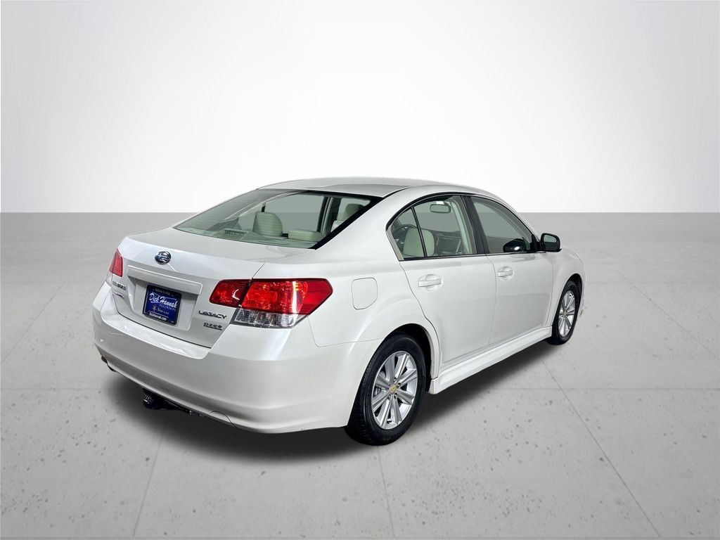 2010 Subaru Legacy 2.5i