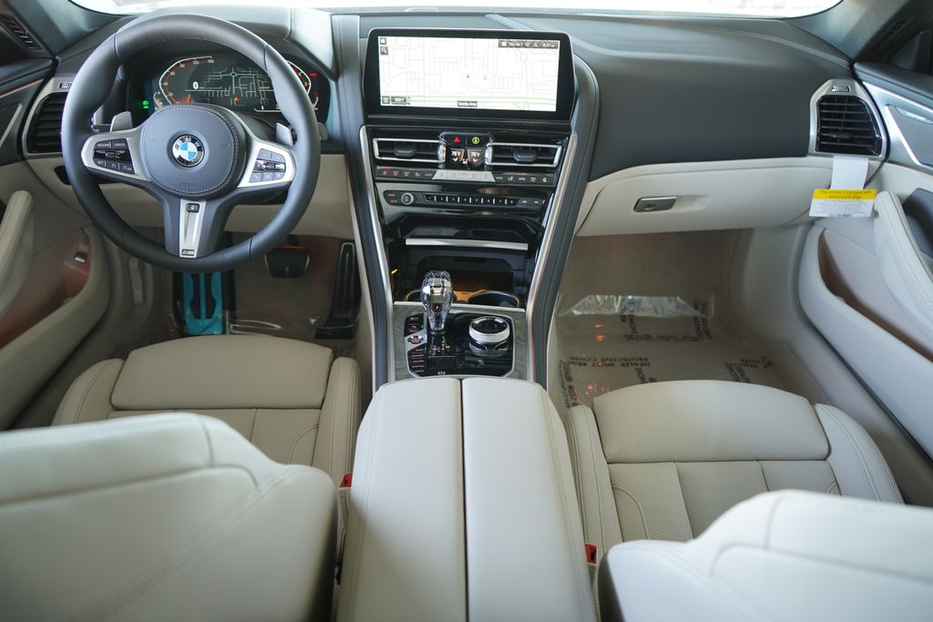 Thumbnail: 2026 BMW 8 Series - 14