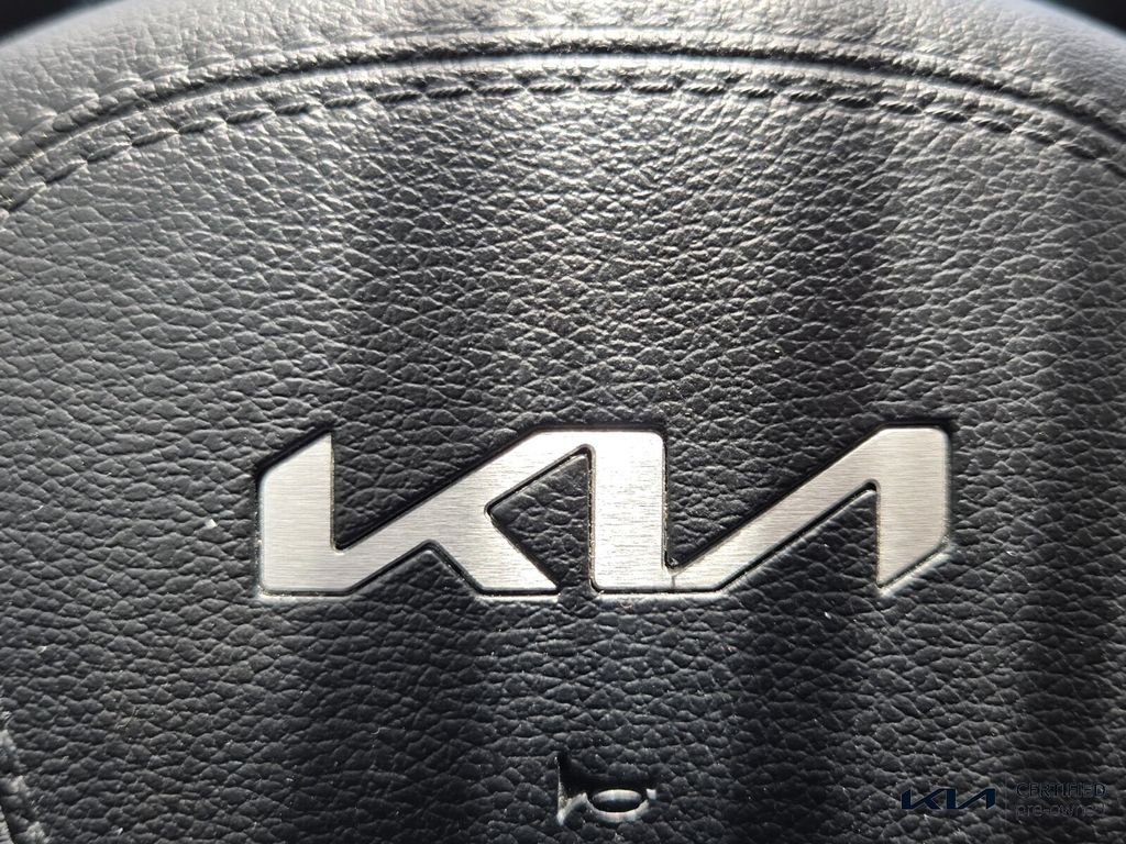 2024 Kia Telluride - $32,990