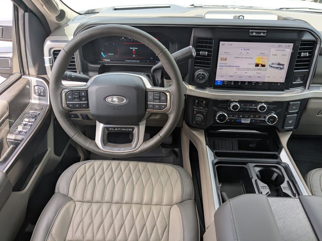 2026 Ford Super Duty F-250 SRW Platinum