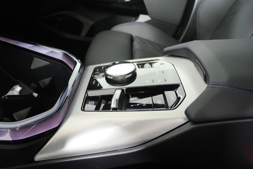 Thumbnail: 2026 BMW X3 - 21