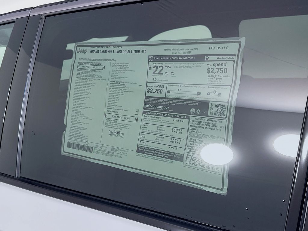 New 2026 White/off-white Jeep Laredo Altitude image 17