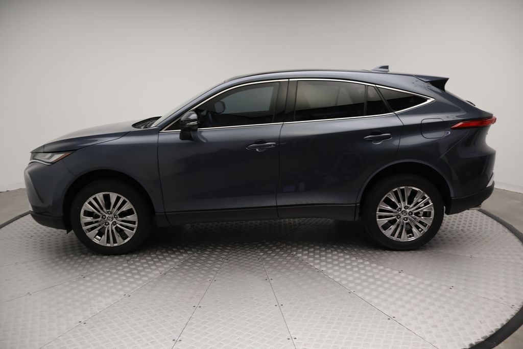 Thumbnail: 2023 Toyota Venza - 12