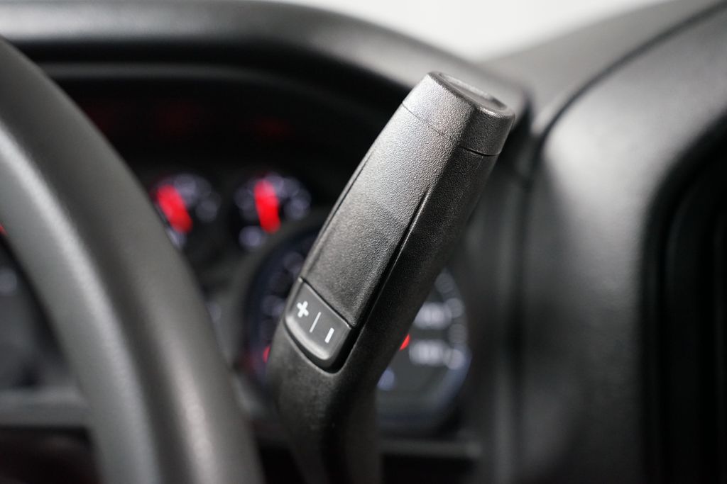 Thumbnail: 2024 Chevrolet Silverado 1500 - 20