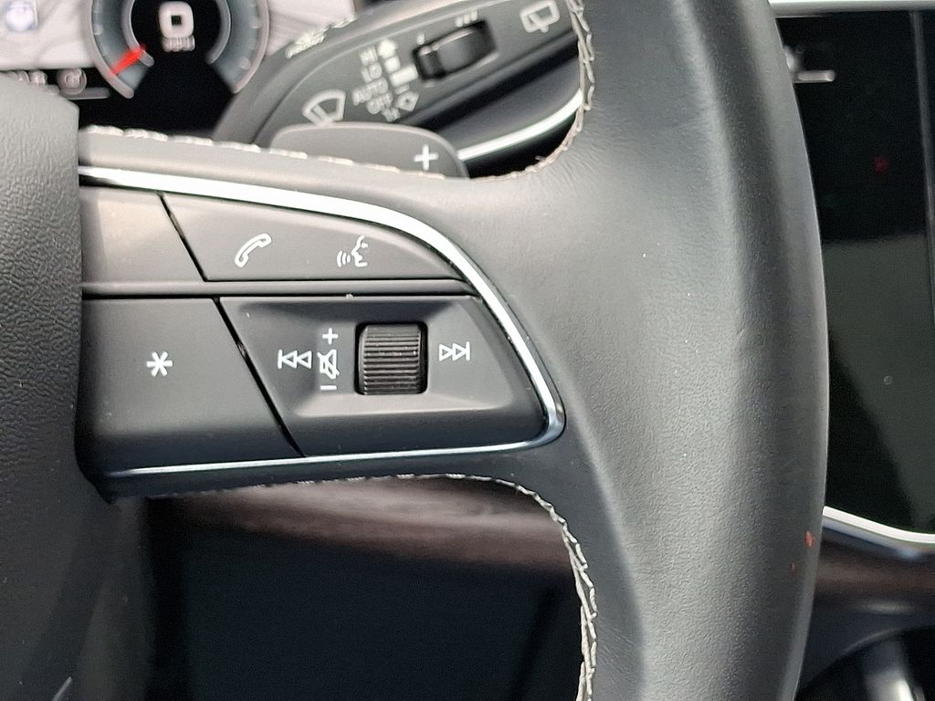 2021 Audi Q8 Prestige 23
