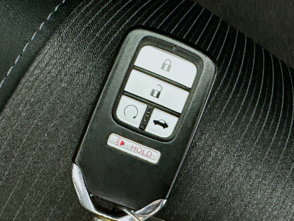 Used Car 2021 Honda Accord Hybrid  Ex For Sale Under $25,000 In Austin, Texas