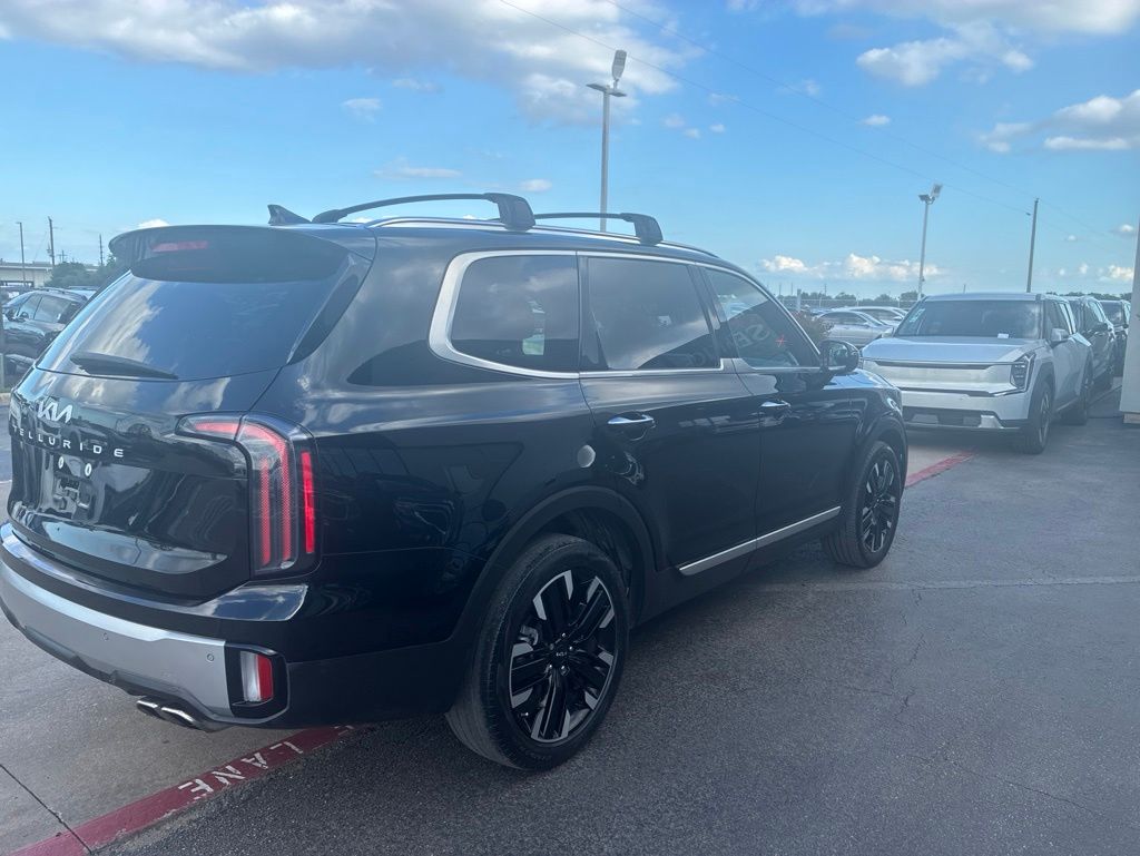 2023 Kia Telluride SX - 0