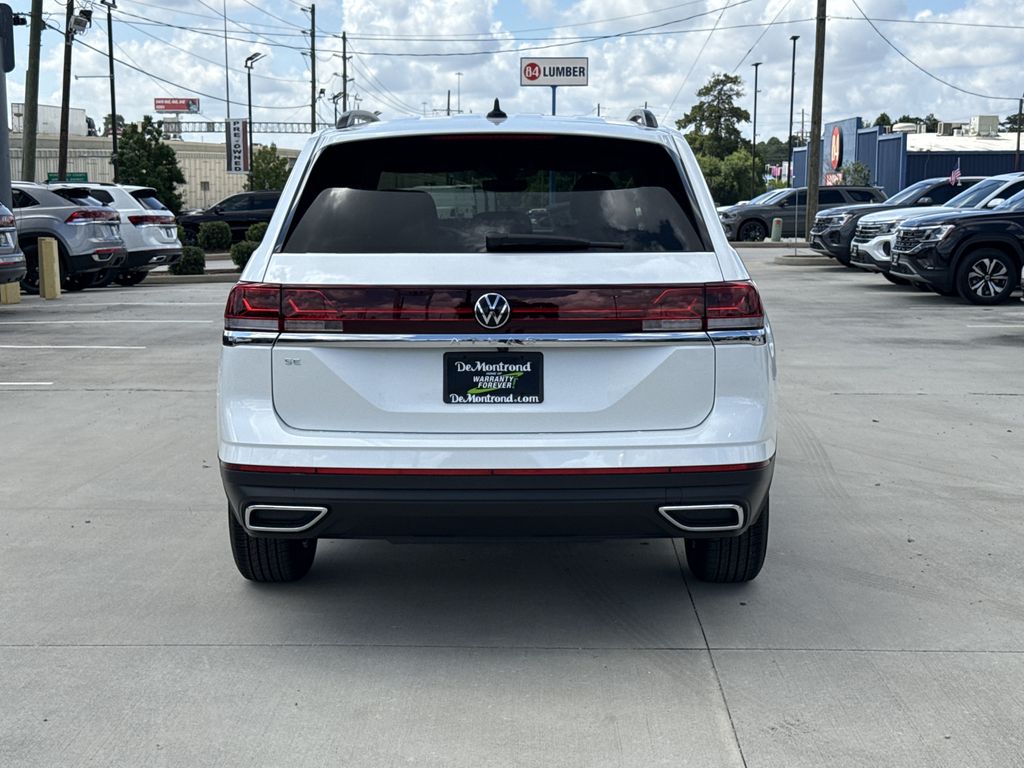 2026 Volkswagen Atlas 2.0T SE White at Bayshore Chrysler Jeep Dodge Ram