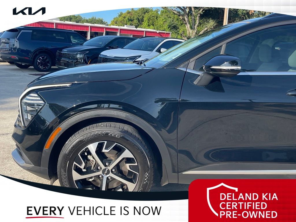 Used 2025 Kia Sportage SUV
