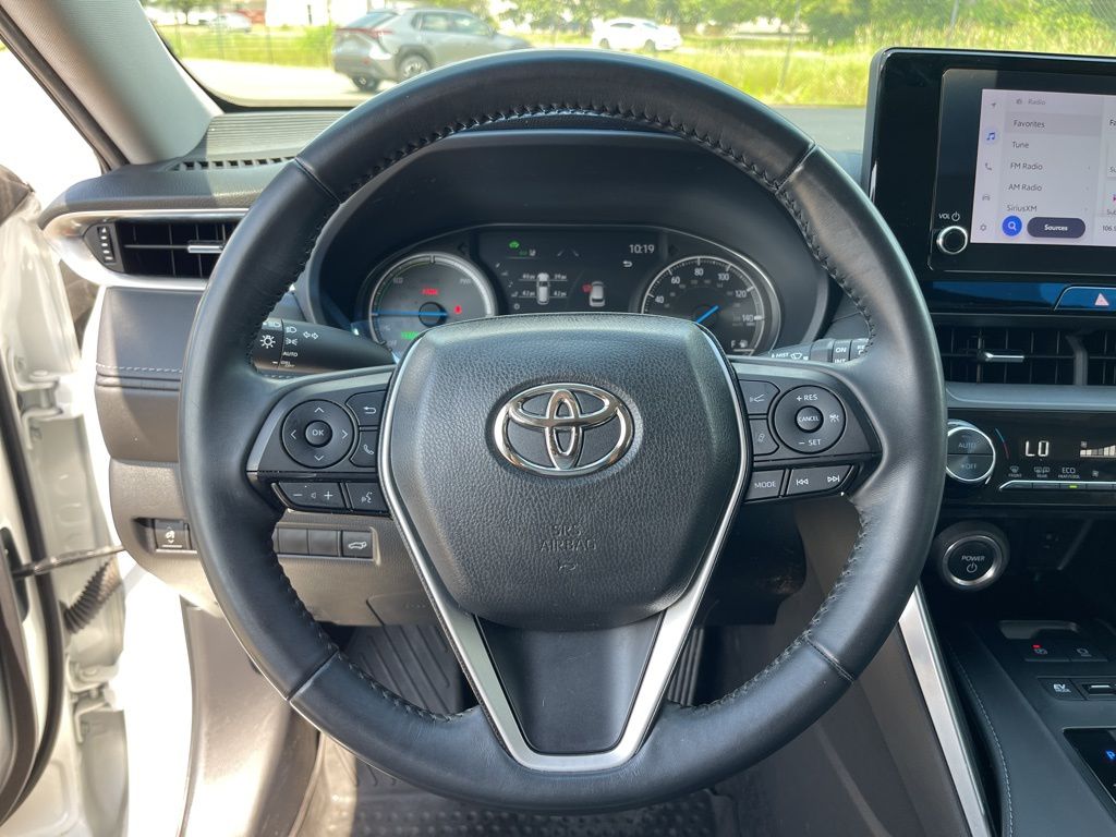Venza LE