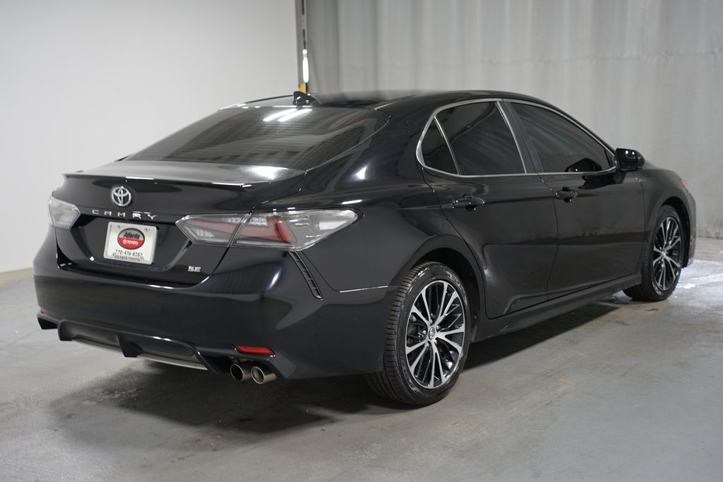 2019 Toyota Camry SE 8