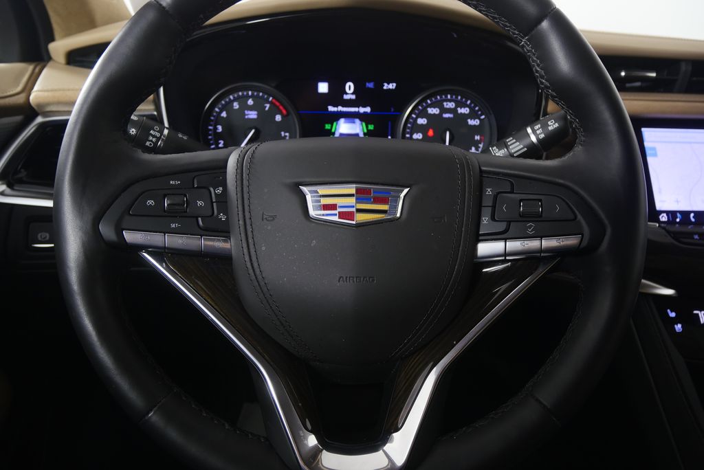 Thumbnail: 2024 Cadillac XT6 - 23