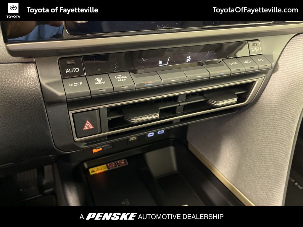 Thumbnail: 2026 Toyota Camry - 31