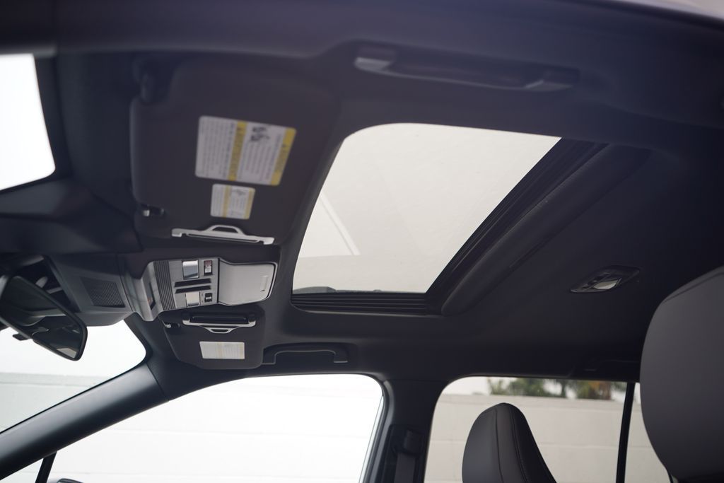 Thumbnail: 2026 Subaru Outback - 13