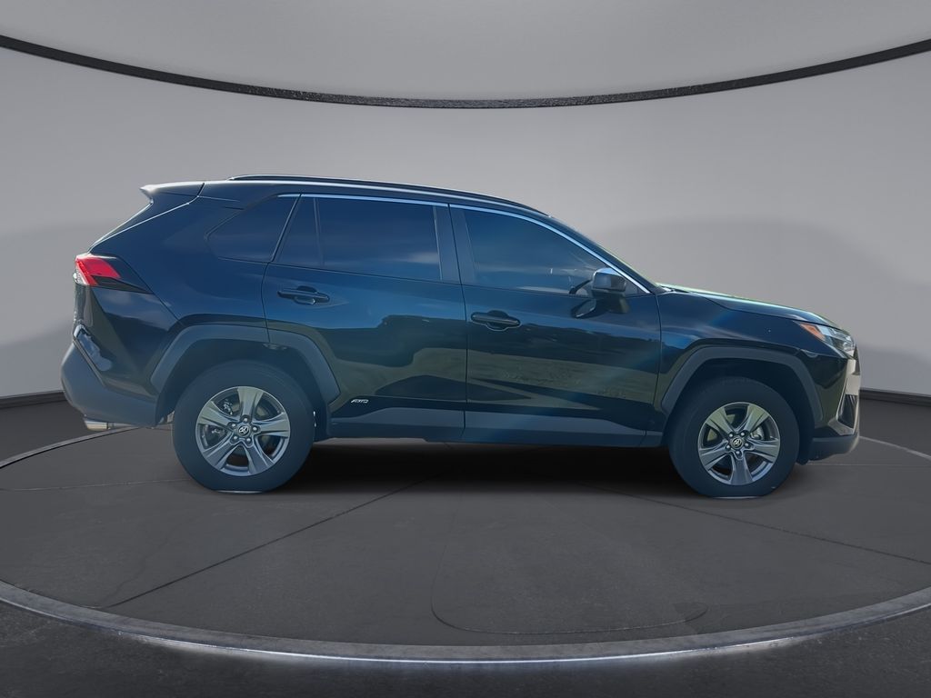 Thumbnail: 2024 Toyota RAV4 - 9