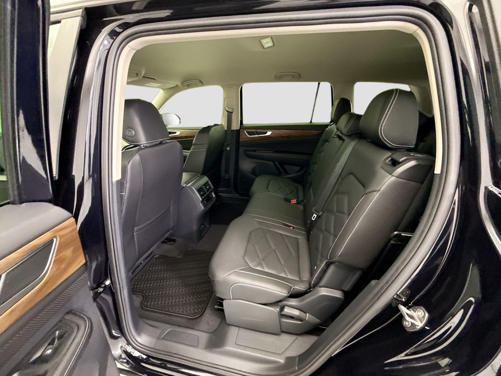 Thumbnail: 2026 Volkswagen Atlas - 19