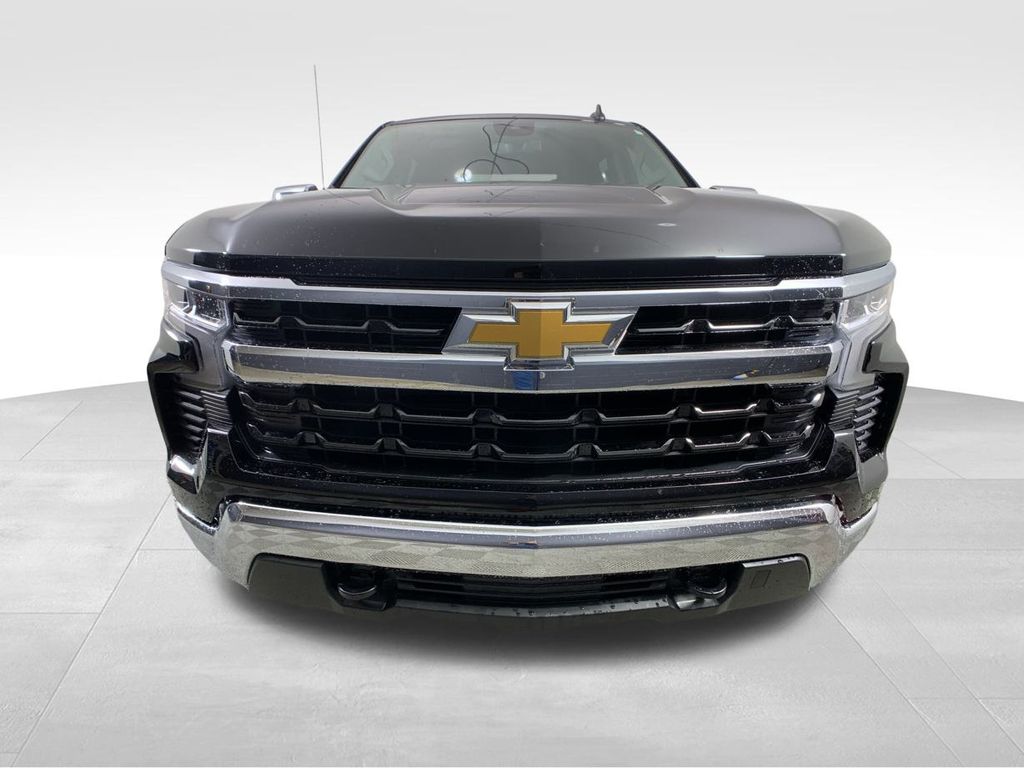 2024 Chevrolet Silverado 1500 LT 8