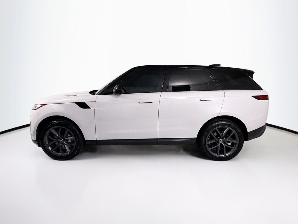 Thumbnail: 2023 Land Rover Range Rover Sport - 8