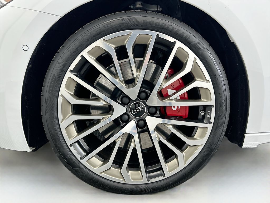 Thumbnail: 2025 Audi S5 - 30