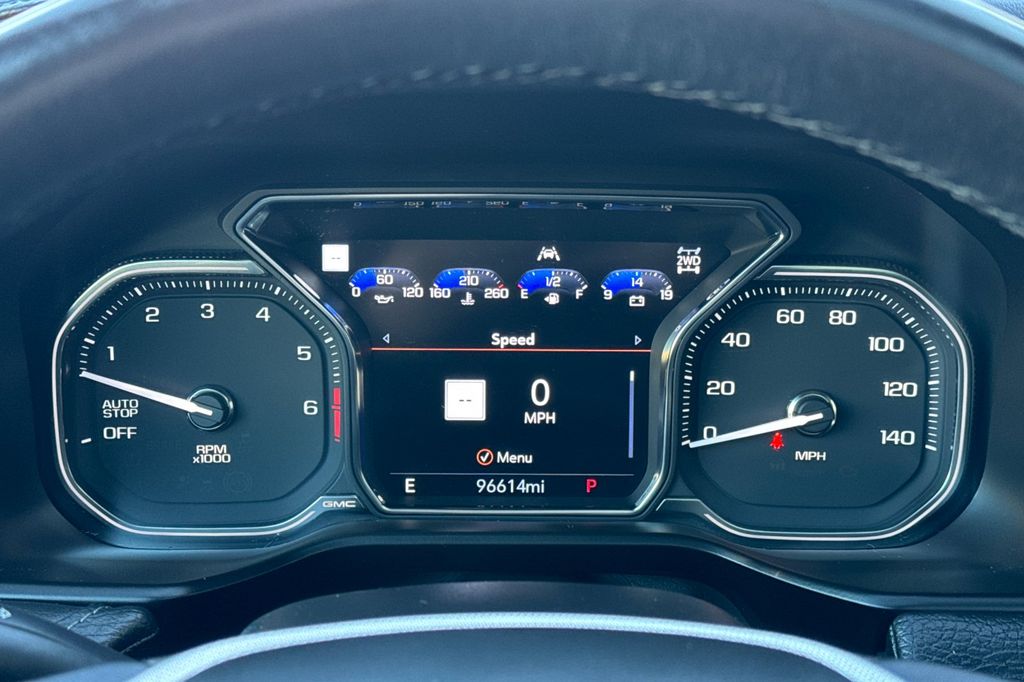 used 2021 GMC Yukon car, priced at $44,990