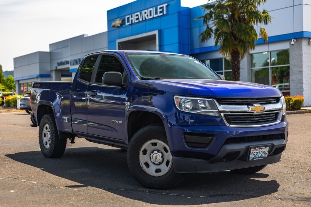 Laser Blue Metallic 2017 Chevrolet Colorado Pickup Truck Four-Wheel Drive 6-Speed Automatic