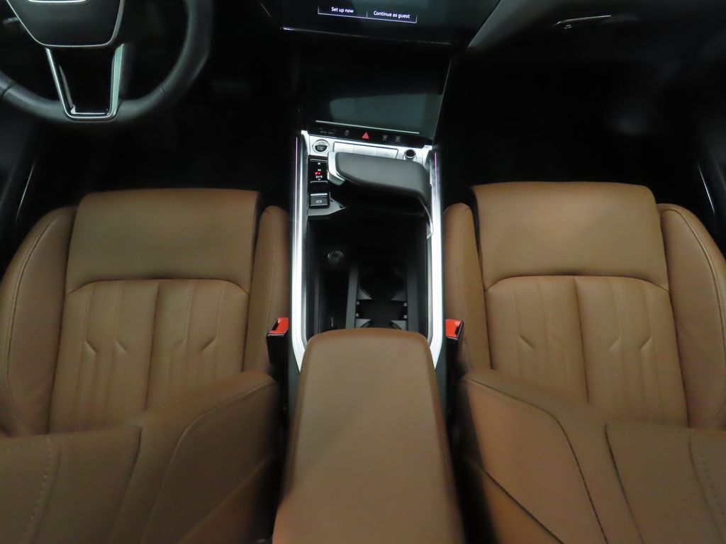 2023 Audi e-tron Premium 20