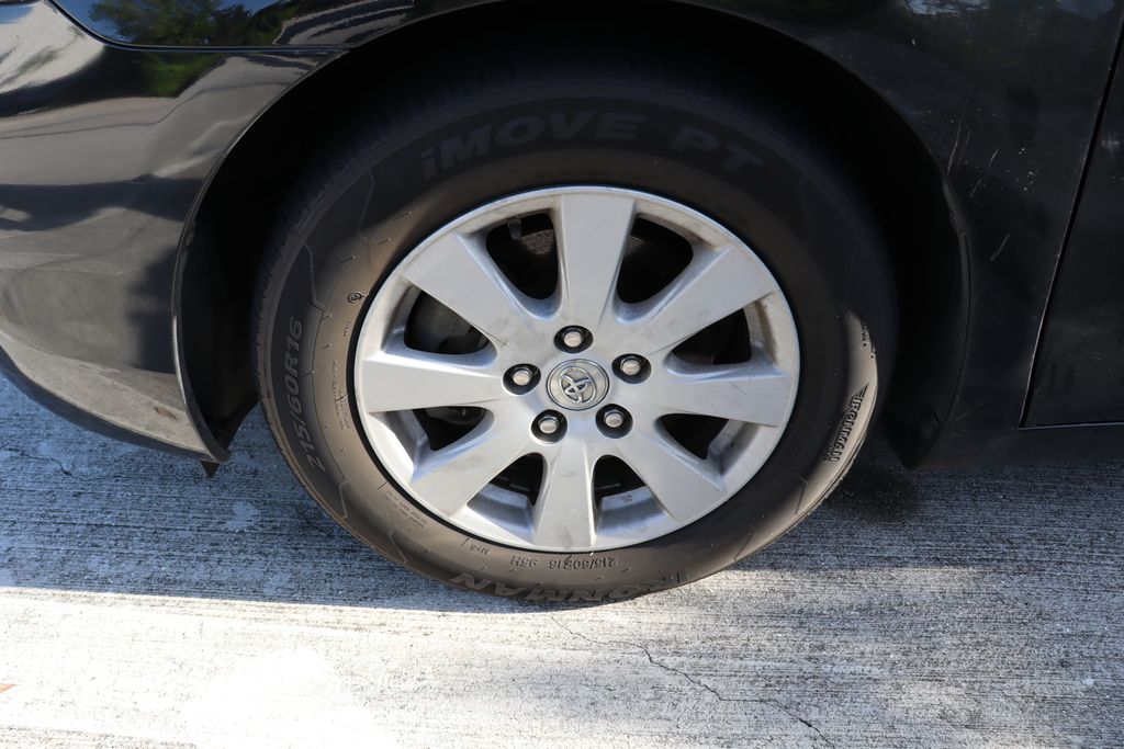 Thumbnail: 2008 Toyota Camry - 4