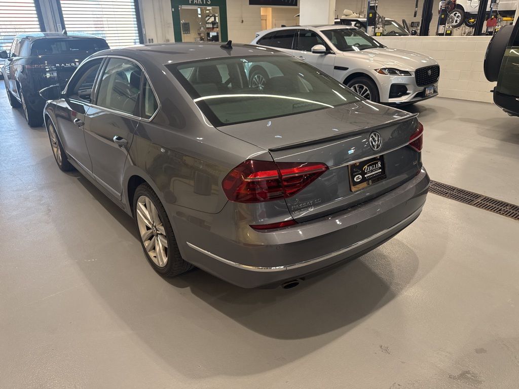 2017 Volkswagen Passat 1.8T SE